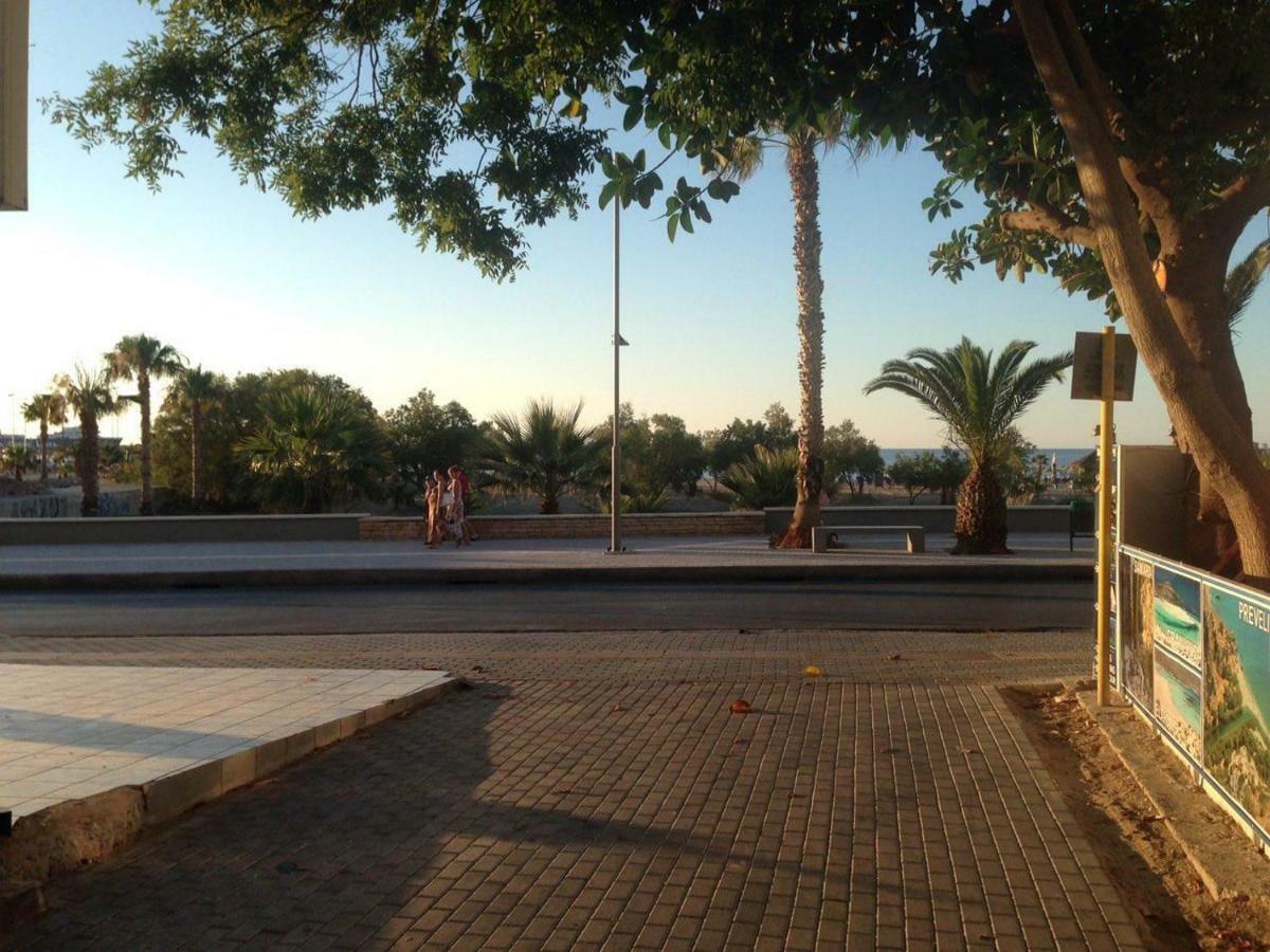 Korona Beach Apartments II Rethymno  Екстер'єр фото